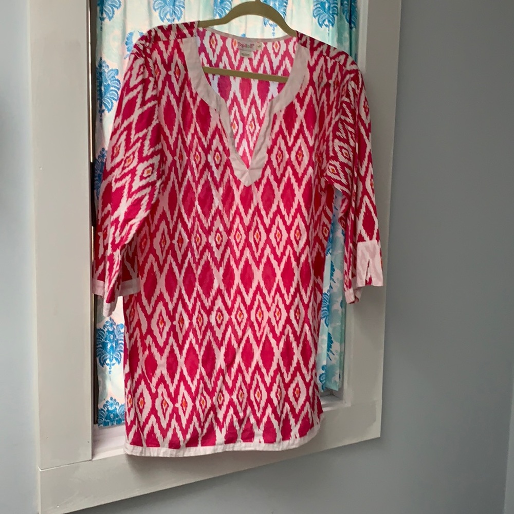 Excellent condition light beach cover up